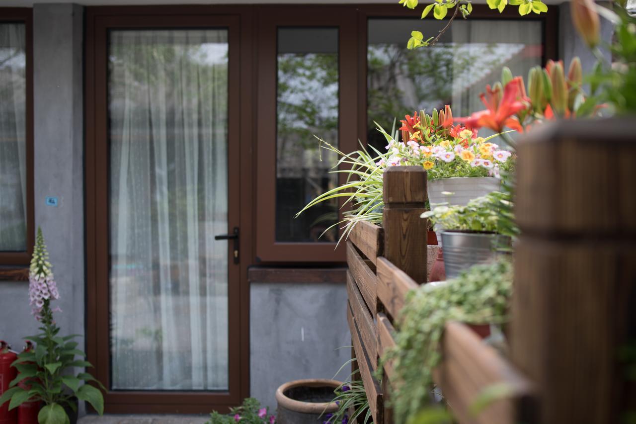 Courtyard Guesthouse, Пекин Екстериор снимка